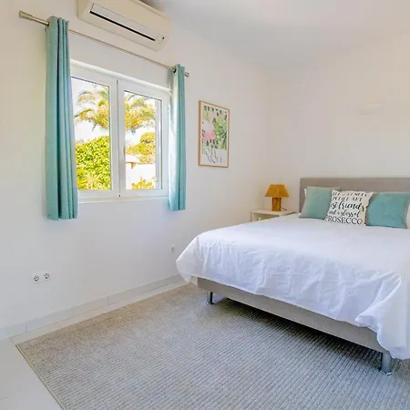 Casa Branca * Carvoeiro (Lagoa)